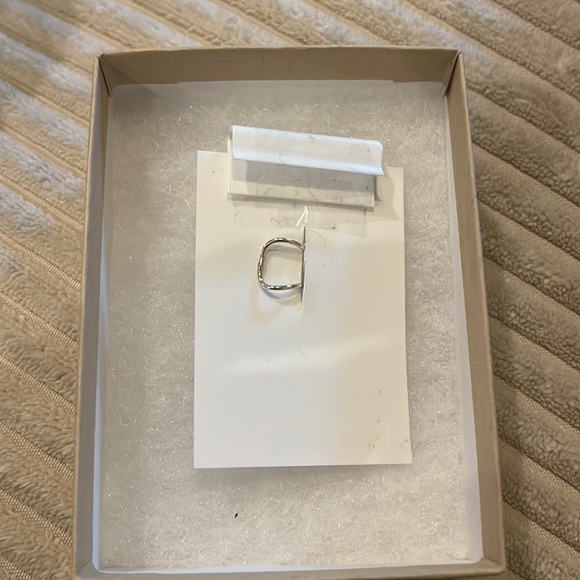 Ear cuff - Picture 2 of 3